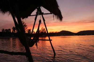 Mangrove Beach Bungalow