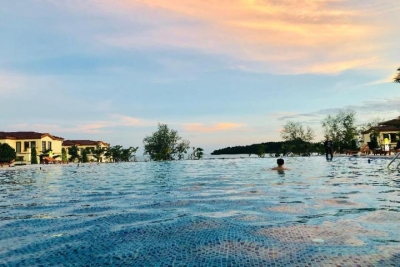 Sealong Bay Zhongqi Conifer Hotel