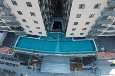 Condo-Studio Room (on 12th floor) near TK Avenue
