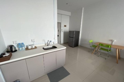 Lovely One Bedroom Unit with pool and gym