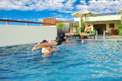 Cheathata Hotel  