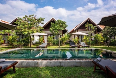 Luxury Homestay by La San 8 Bedroom Private Pool