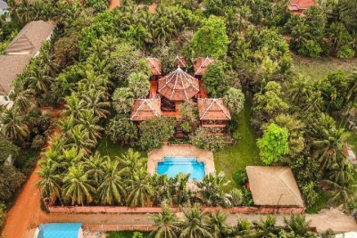 Athakon House - Traditional Style 7 Bedrooms Villa
