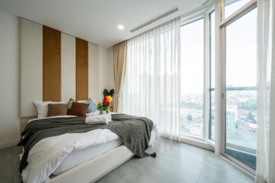 The Penthouse Residence 2BR by Soben Homes