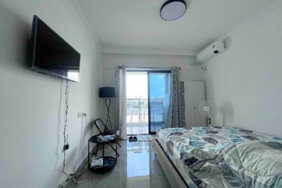 Brand New Studio Room (Riverside View + Balcony)