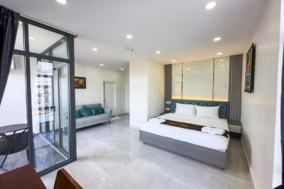 C-Hotel