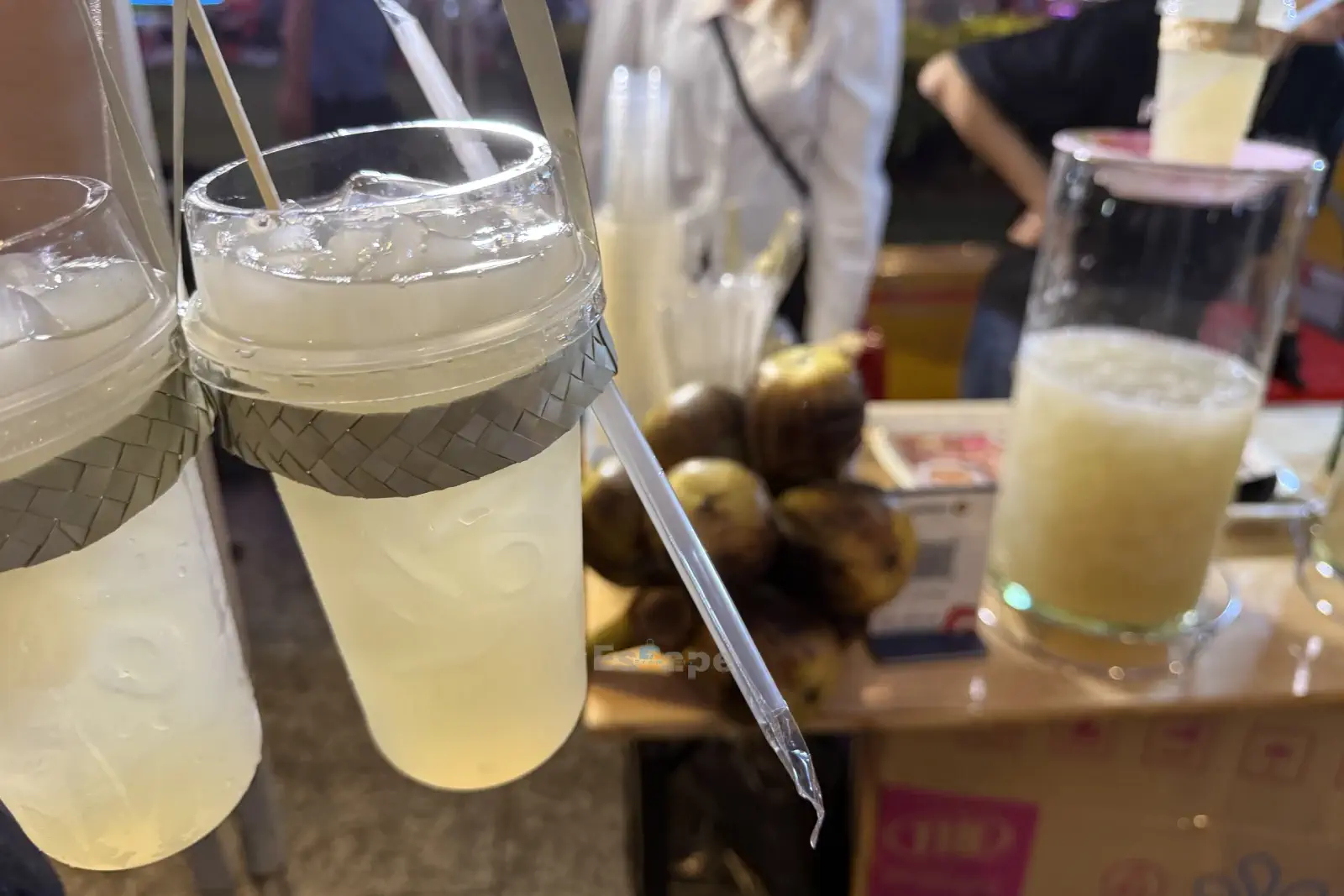 Fresh from the Tree: Sweet Palm Juice at Cambodia Walk Street 